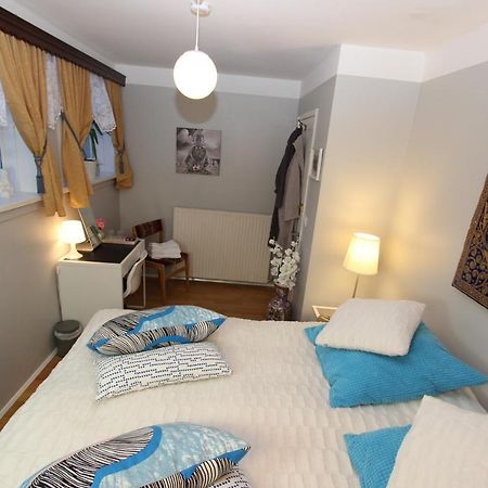 The Viking Country Club Guest House Hjalteyri Bagian luar foto