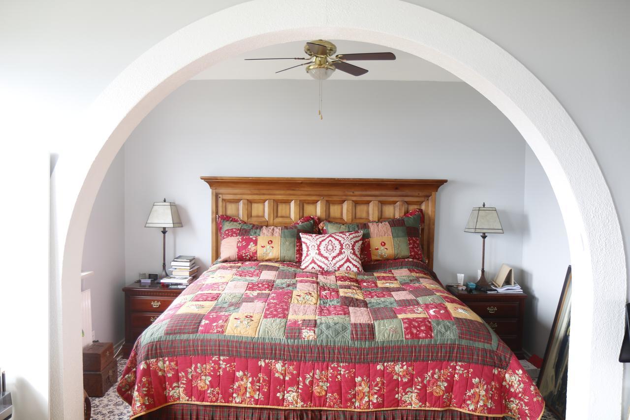 The Viking Country Club Guest House Hjalteyri Bagian luar foto